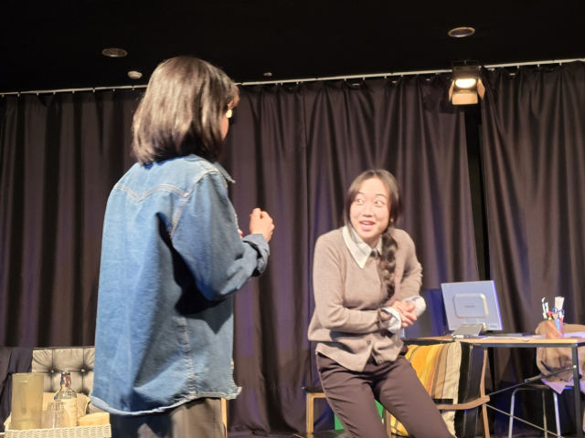 부재중 만남. 극단너머, 경계없는예술센터 제공