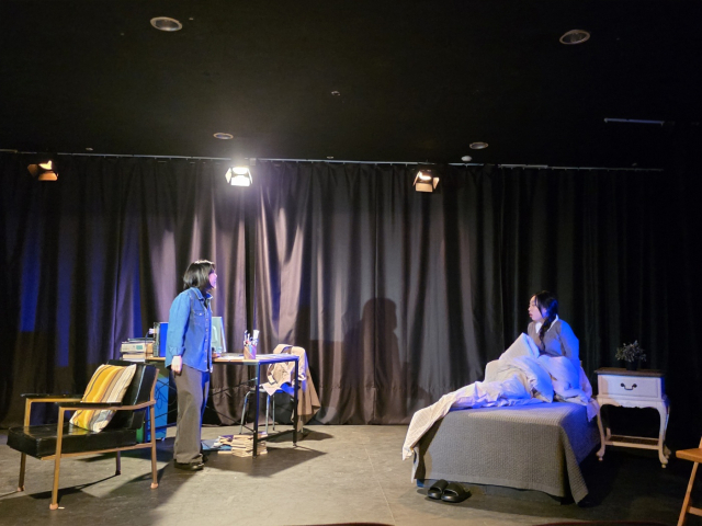 부재중 만남. 극단너머, 경계없는예술센터 제공