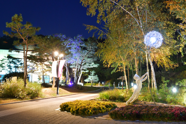 포천아트밸리 내 조성된 쉼터. 포천시 제공