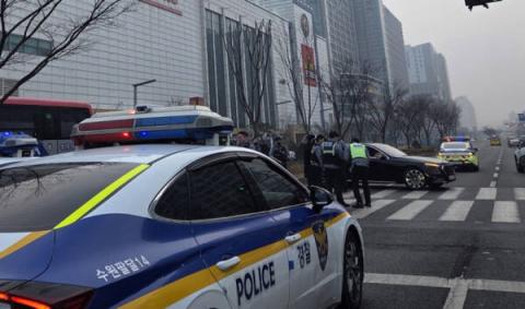 [속보] 설 연휴 아침 '만취 역주행'…횡단보도 보행자 덮친 20대 여성