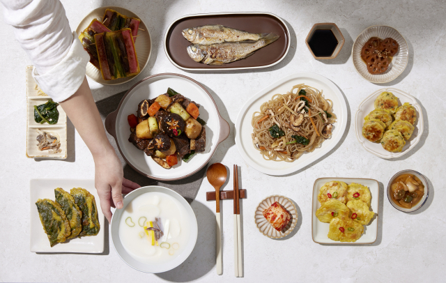 떡국에 갈비찜 '2000칼로리'… 