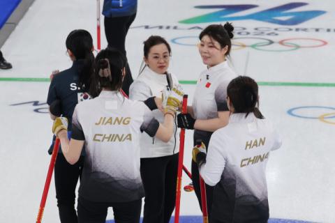 한국 여자 컬링, 중국전 극적 10대9 역전승... 공동 2위로 도약