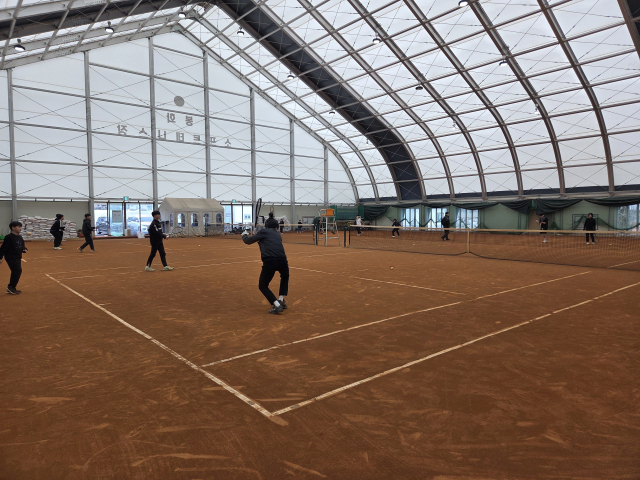 봉화교육지원청은 지난 11일부터 13일까지 3일간 봉화교육지원청 소프트테니스장과 봉화군 일원에서 소프트테니스 합동 강화훈련을 진행했다. 봉화교육지원청 제공