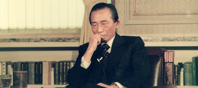 TK 선거철 또 '박정희 마케팅'…환심 사기? 시대정신?