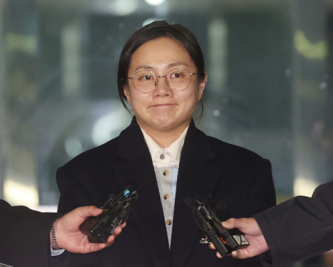 '술잔 던졌나' 물음에 박나래 