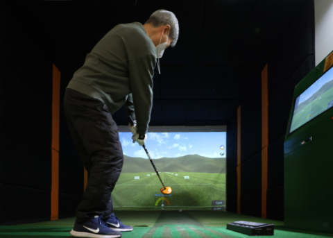 파크골프 메카로 뜨는 대구…스크린 파크골프에 관련 학과까지 '열풍'