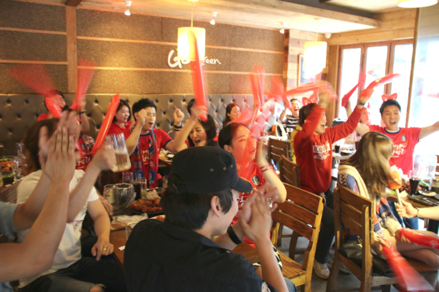 교촌2002년 한일 월드컵 당시, 모두가 