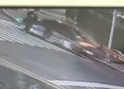 간발차로 보행자 피했다…'신호위반' 음주 질주한 산림청장 사고 영상엔