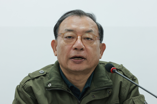 '야상' 입으니 계엄?…이정현 