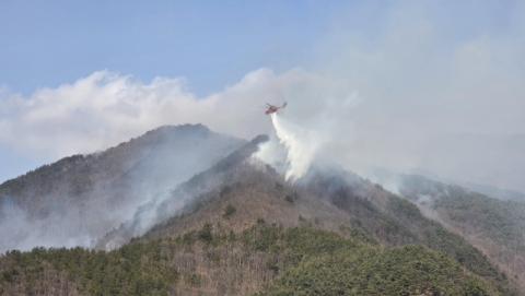 도지사 특별지시, 함양 산불 진화에 전 행정력 동원, 인명피해 예방에 만전 특별 지시