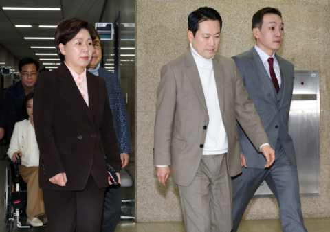 국힘 새 당명은 미래연대? 미래를 여는 공화당?…최고위 