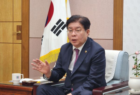 안성민 부산시의회 의장 