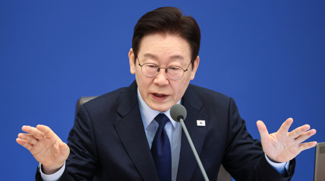 李 '다주택 압박' 통했나?…집값 기대심리 석달 만에 '뚝'