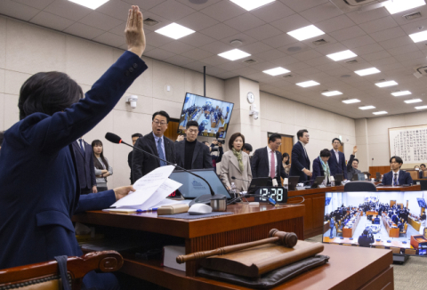 추미애에 빌미 준 대구시의회, 대구경북 통합 좌초 '원흉' 되나…무너지는 7년 노력