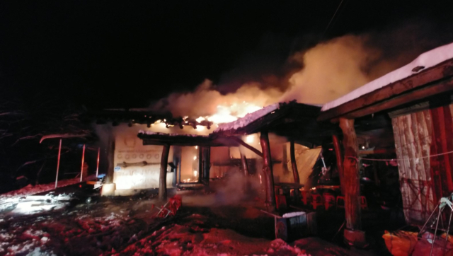 김천시 증산면 민박 화재 현장 모습. 경북소방본부 제공