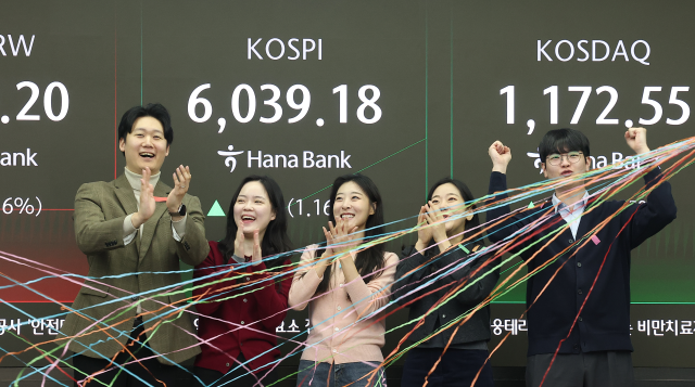 코스피 장중 6000 돌파…'꿈의 6천피 시대' 열렸다