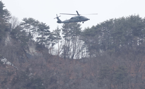 군, 전투기 추락사고 정밀감식 본격조사에 착수…기체는 산산조각