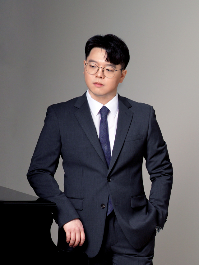 앙상블 이로 작곡가 윤현종. 대구문화예술진흥원