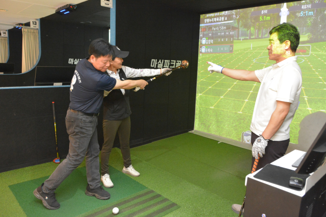 대백프라자 10층 스크린 파크골프 매장. 대백프라자 제공