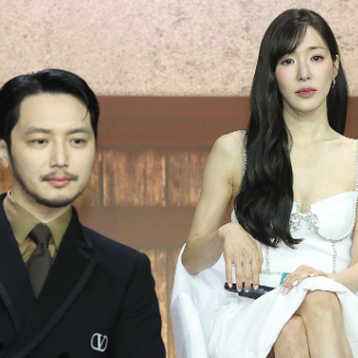 소녀시대 첫 유부녀 탄생…변요한·티파니, 혼인신고