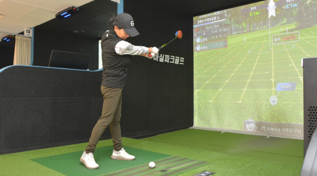 복지관부터 대학까지 번졌다…대구 '파크골프' 열풍