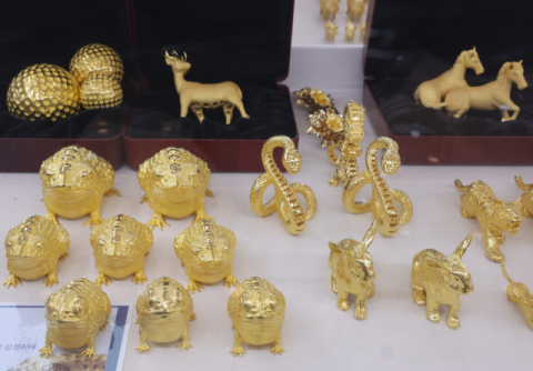 금값 한달만 5천200불선 회복…'트럼프 리스크'에 반등세 지속?