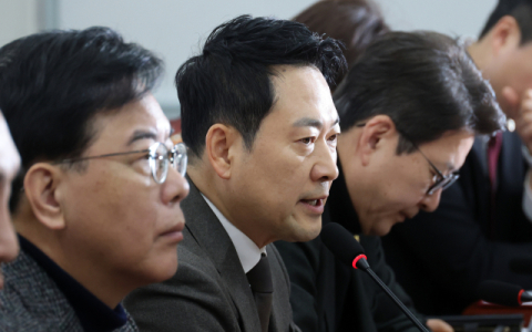 野 장외 나서 대여투쟁 수위 ↑…대미투자특별법 전운도 