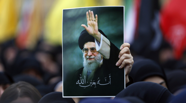 하메네이 순교에 보복