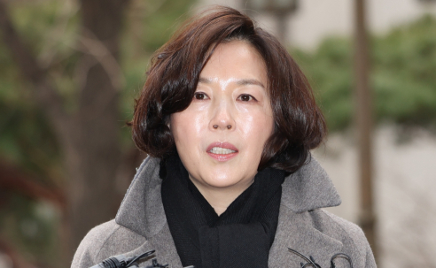 '1억 공천헌금' 김경, 구속심사 출석…강선우도 오후 심사