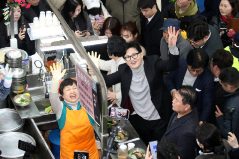 국힘 내홍 확산일로…친한계 의원 향한 윤리위 제소도 