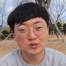 '충주맨' 김선태, 개인 유튜브 개설…