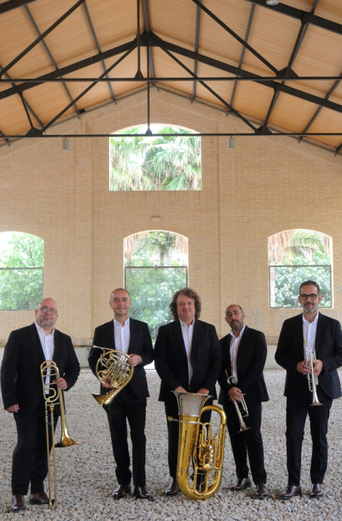 금관5중주단 '스페니쉬 브라스'의 정교하고 역동적인 앙상블