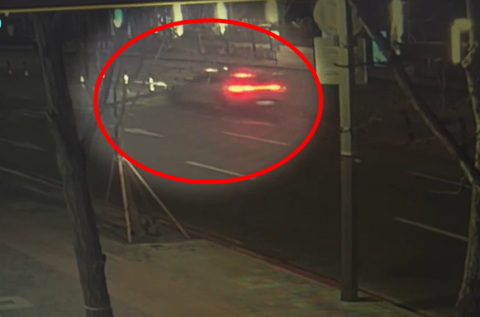 중앙분리대 들이받고 사라졌다…이재룡 음주사고 CCTV 보니