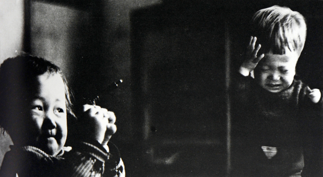 동상 김덕수 작 