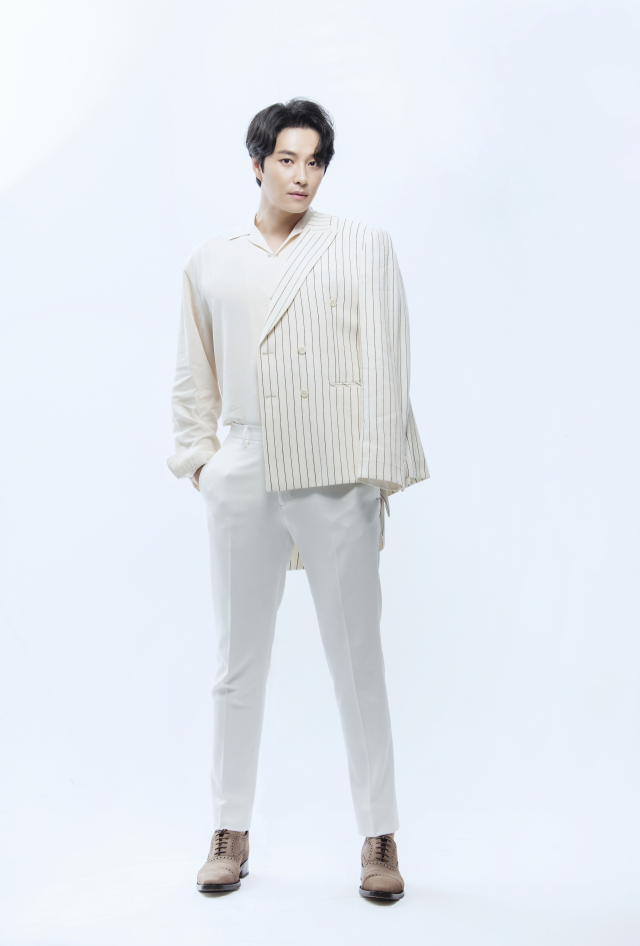 뮤지컬 배우 민우혁