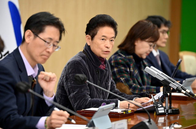 경북도는 10일 도청에서 이철우 도지사 주재 