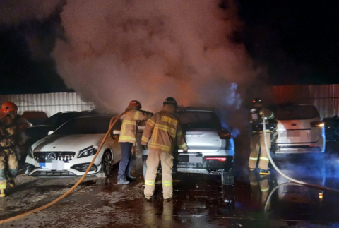 안동 수하동 차량 화재…5대 피해