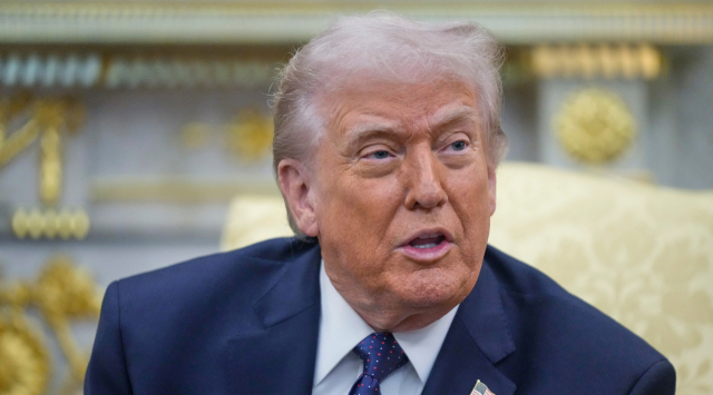 트럼프, 하메네이 차남 최고지도자 선출에 