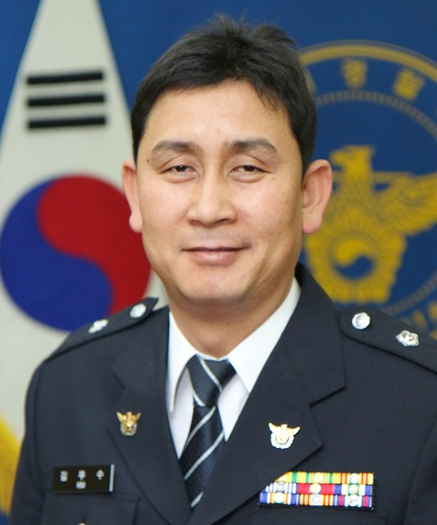 금은방 절도범 잡은 베테랑 경찰관의 '촉'…선산파출소 첫 출근한 김무수 팀장