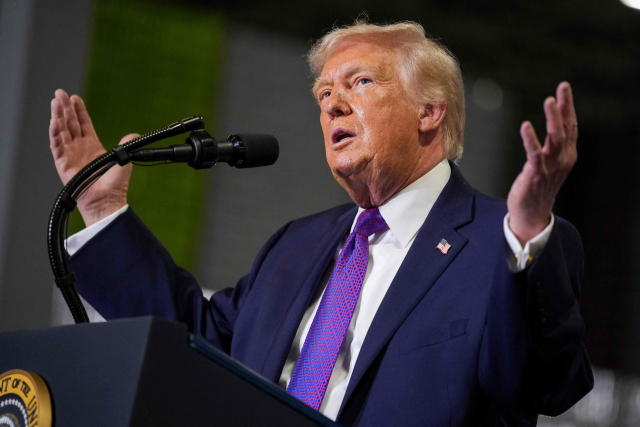 군함 요청→협박→이젠 '충성심 테스트'?…트럼프, 동맹국 난색에 발 빼나