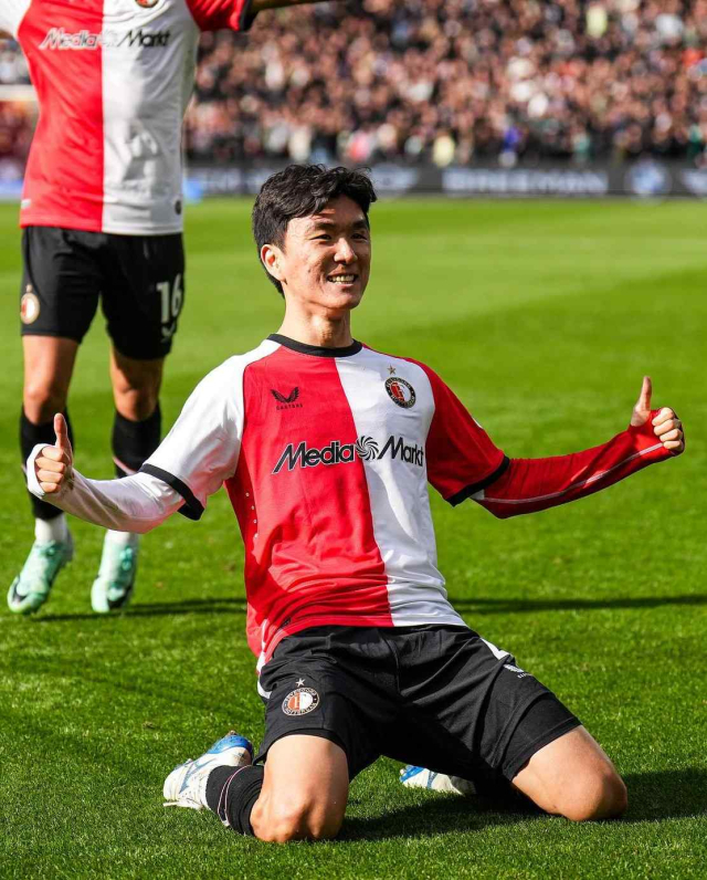 네덜란드 페예노르트에서 뛰고 있는 황인범. 페예노르트 SNS 제공