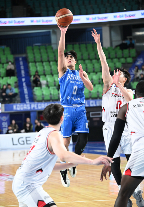 가스공사 2연승…80대68로 정관장에 승리