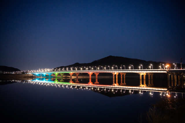 새 옷 입은 구미 산호대교 야경. 구미시 제공