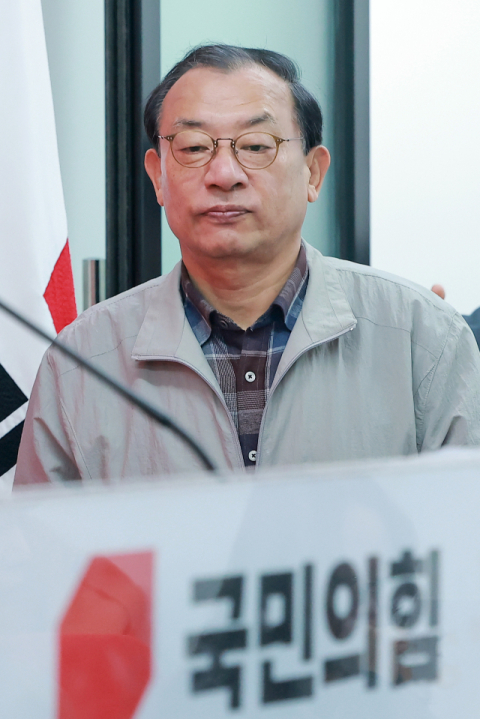 대구시장 공천 두고 격정 토로한 이정현, 뒷말도 커진다