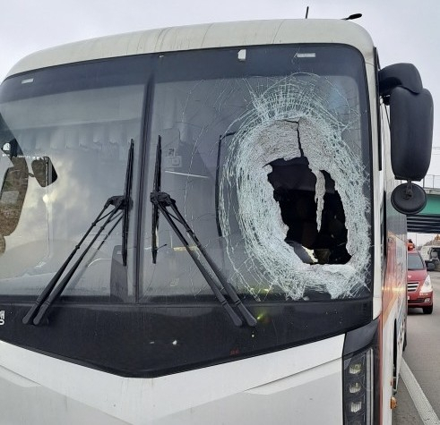 사고 당한 시외버스. 경기도소방재난본부 제공