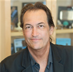 미국 서던캘리포니아대(USC) 연구소 소속으로 의료 VR 분야를 선도해온 스킵 리조 박사