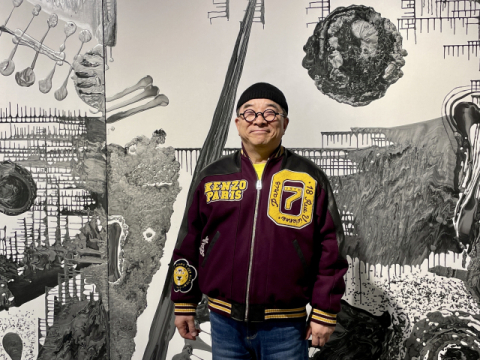 [전시속으로] '작은 거인' 가수 김수철의 첫 개인전