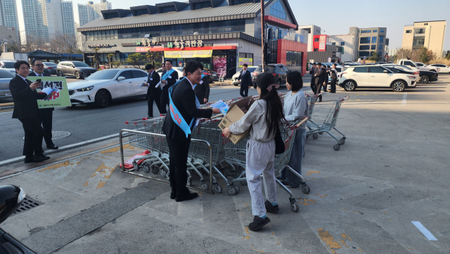 경북지구청년회의소(지구회장 신정준)는 지난 18일부터 31일까지 도내 20개 시·군, 22개 지역 JC를 순방하며 