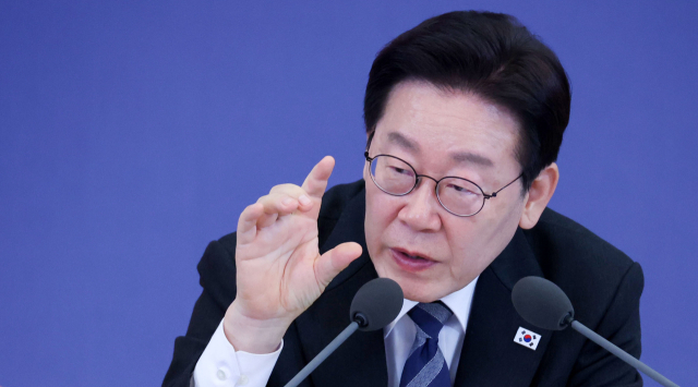 李, 사업자 대출 집 구매 경고…