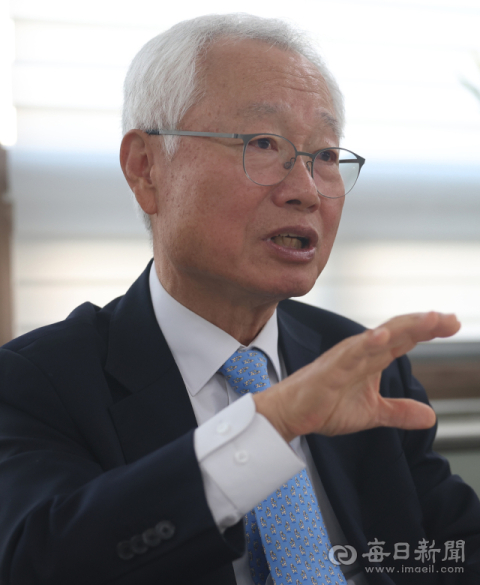 사법개혁 3법 후폭풍…헌법재판관 출신 김창종 변호사 